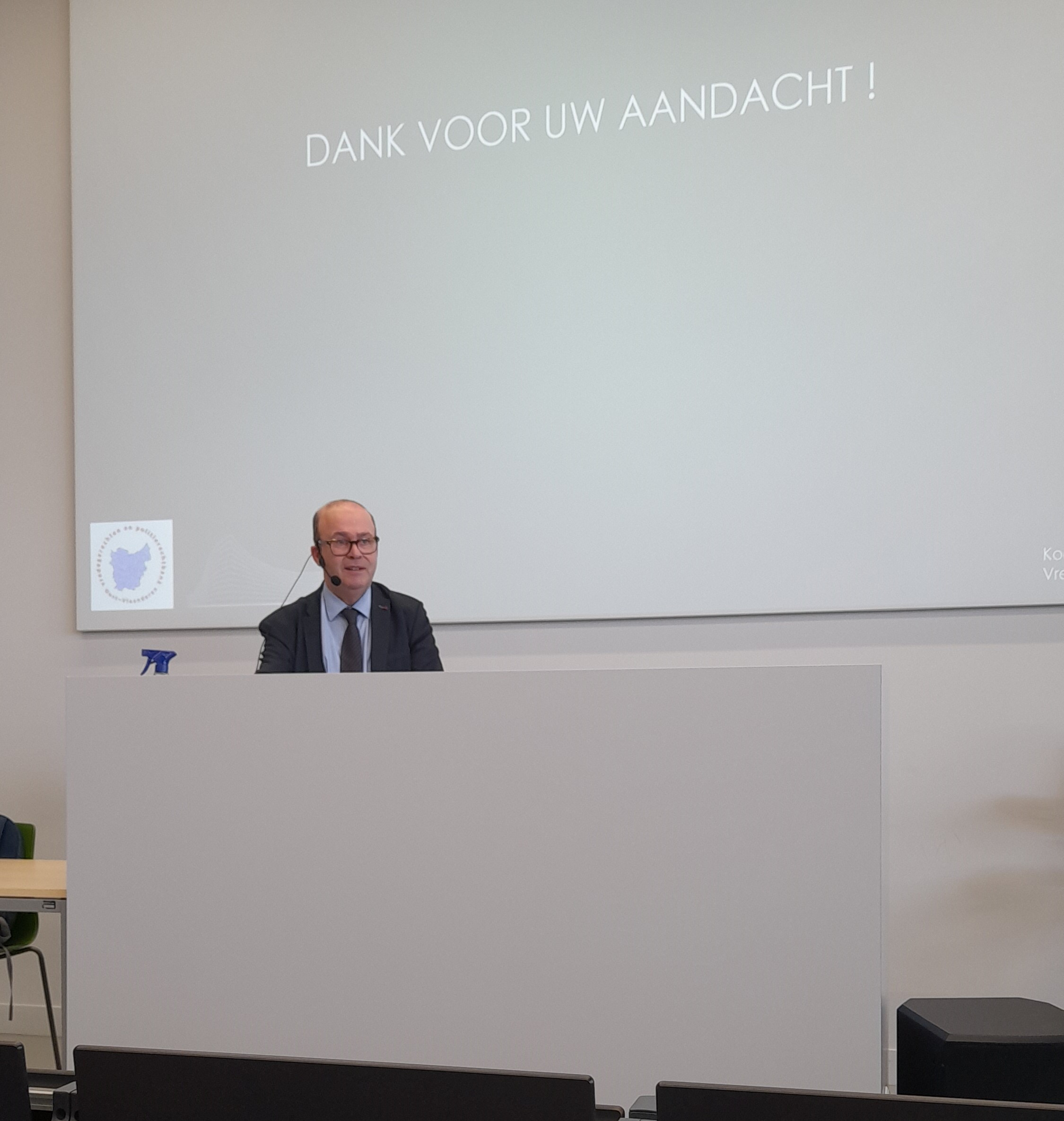 Download free bootstrap 4 landing page, free boootstrap 4 templates, Download free bootstrap 4.1 landing page, free boootstrap 4.1.1 templates, meyawo Landing page